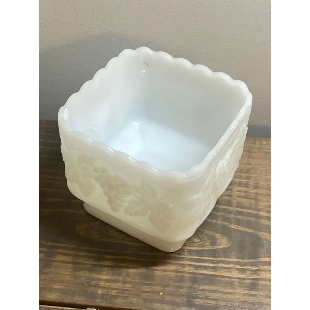 VTG Anchor Hocking Harvest Grape Square Scalloped Milk Glass Pedestal Planter